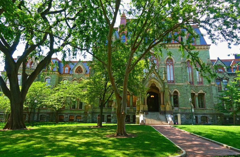 University of Pennsylvania: Pusat Pendidikan Interdisipliner