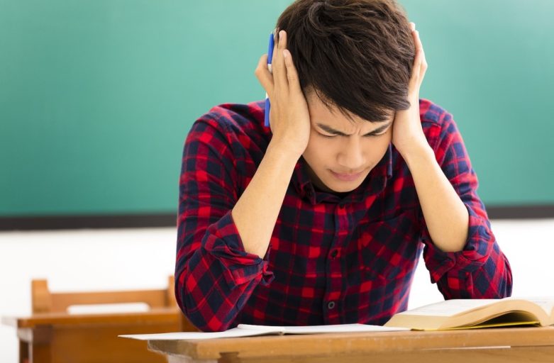 Anak Z Gak Bisa Ditegur Keras? Yuk Kenali Gaya Belajar Generasi Baru