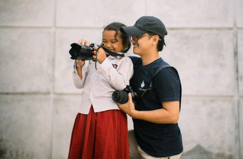 Pendidikan Lewat Fotografi: Mengabadikan Fenomena Sosial