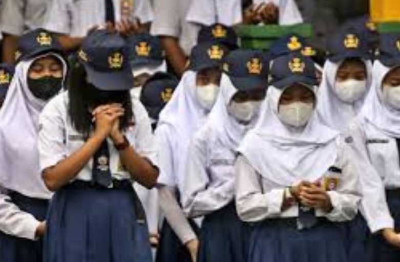 Masa Depan Pendidikan Indonesia Dan Peran Teknologi